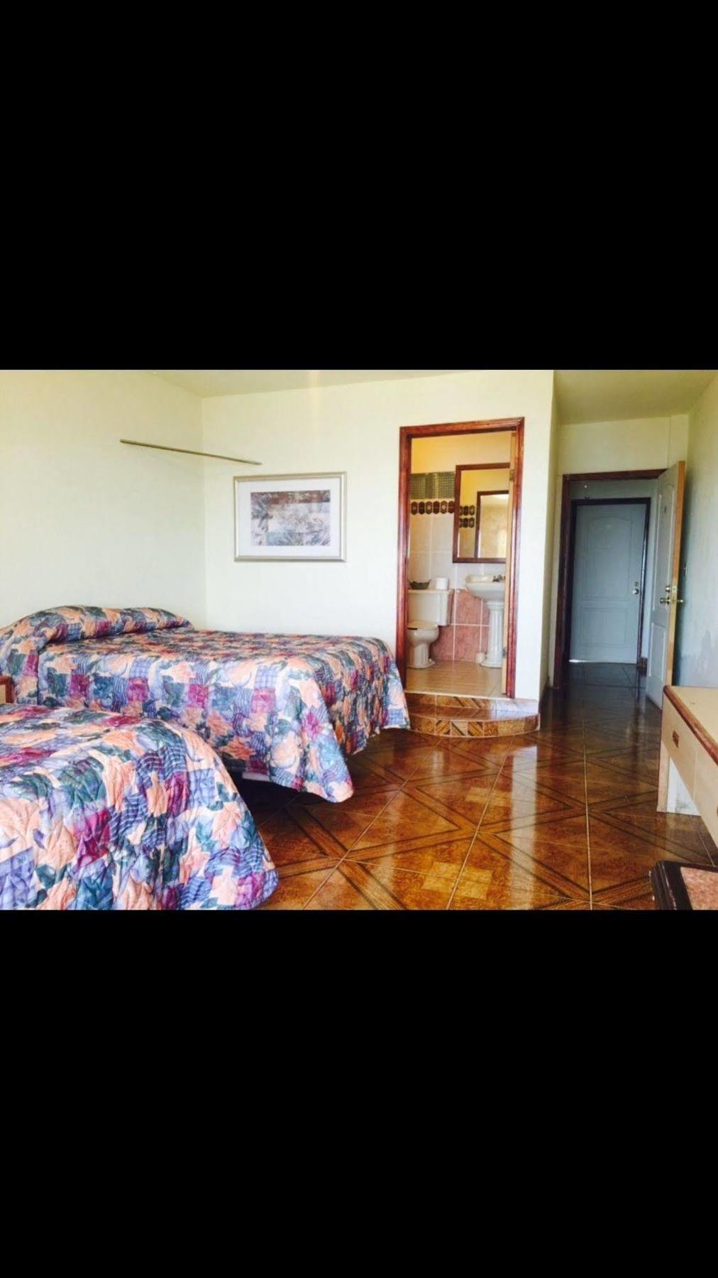 La Cueva Del Pirata Hotel Camalú Kültér fotó