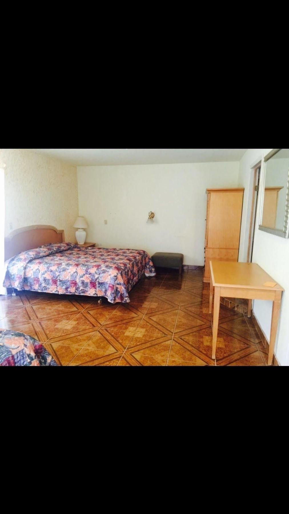 La Cueva Del Pirata Hotel Camalú Kültér fotó